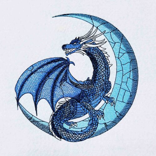 FE03553-Blue-Scaled-Dragon-on-Moon