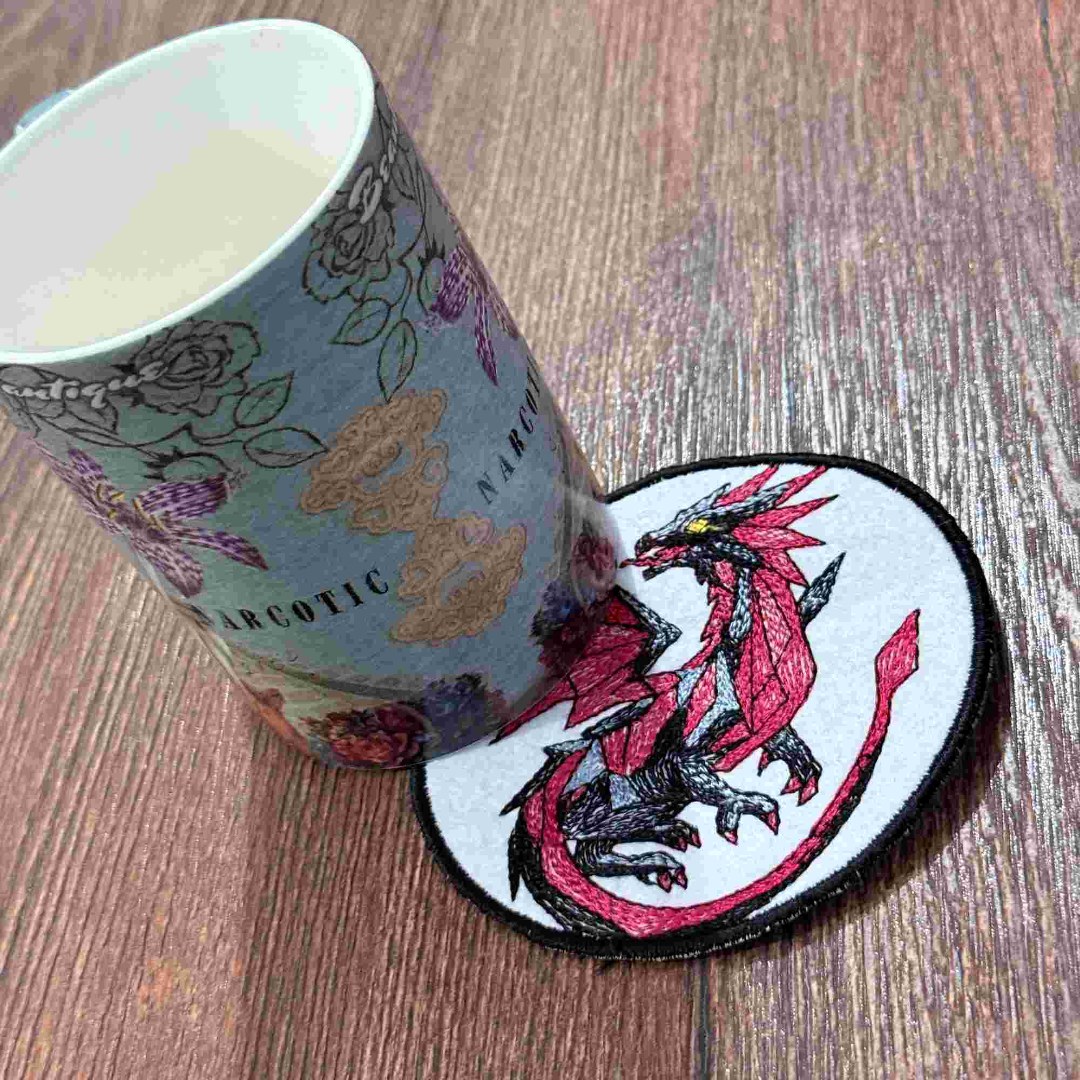 FE03589---Spiked-Mane-Dragon-ITH-Coaster-(1)
