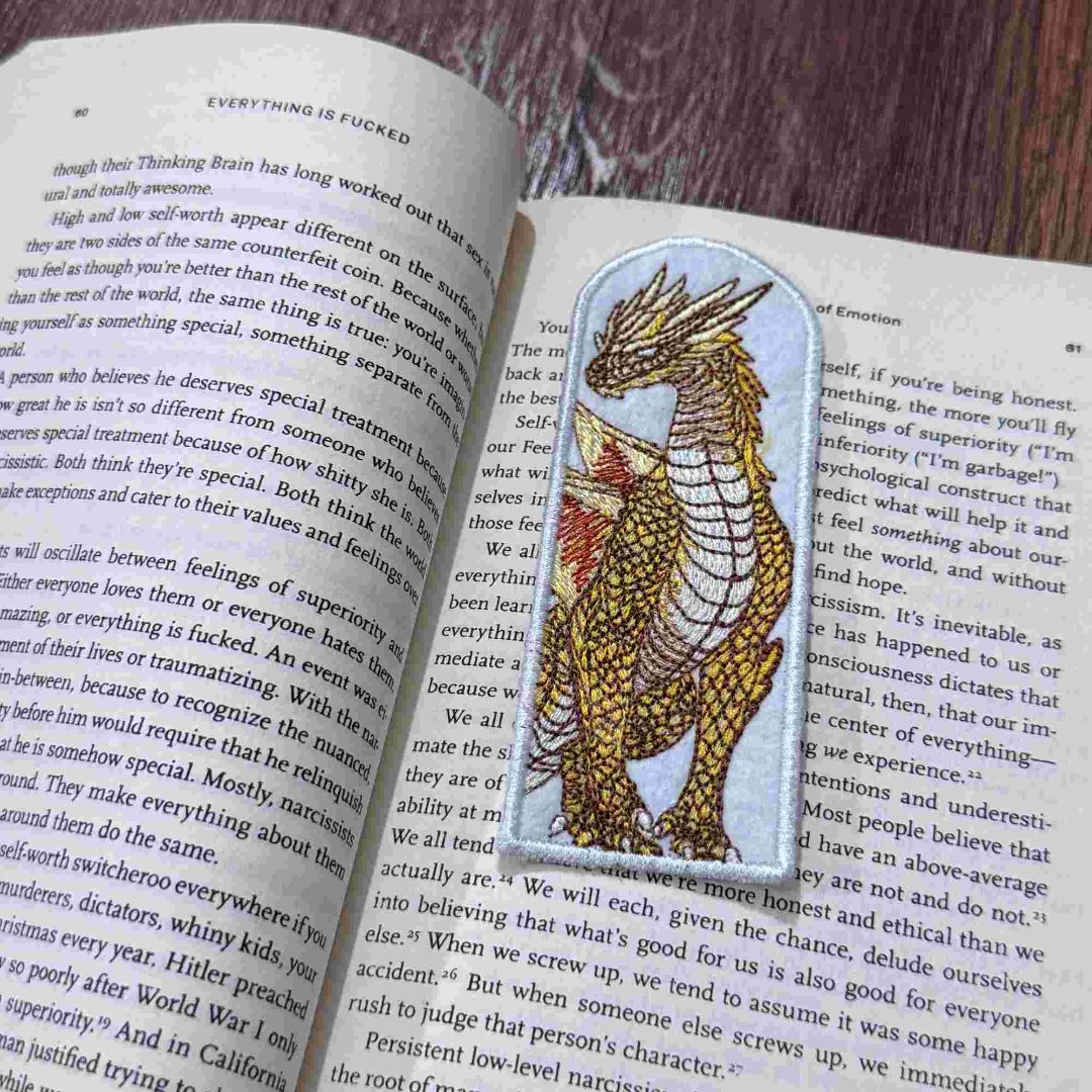 FE03626---Gold-Dragon-ITH-Bookmark-(1)
