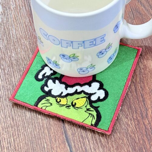 Nosey-Christmas-Thief-Coaster