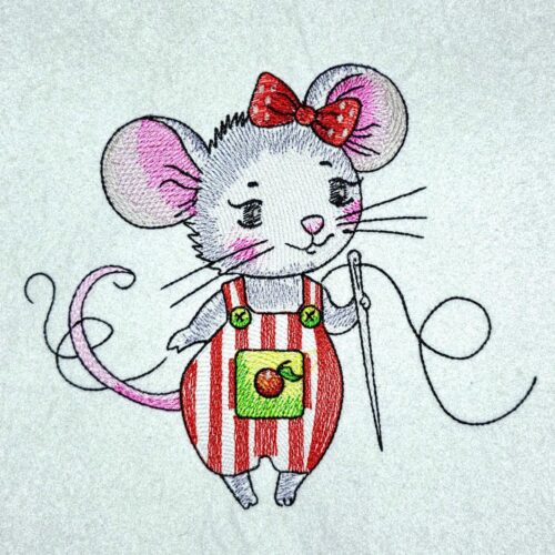 adorable-sewing-mouse-with-needle-and-thread