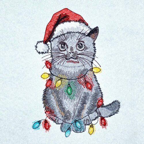black-cat-tangled-in-christmas-lights