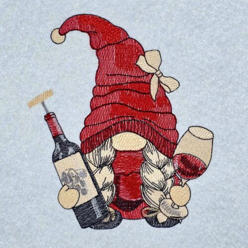 wine-loving-holiday-gnome
