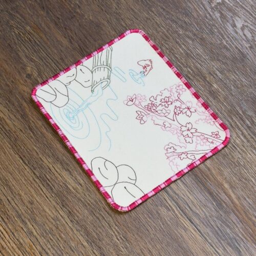 Pond-and-Cherry-Blossom-Mug-Rug-Embroidery-Design