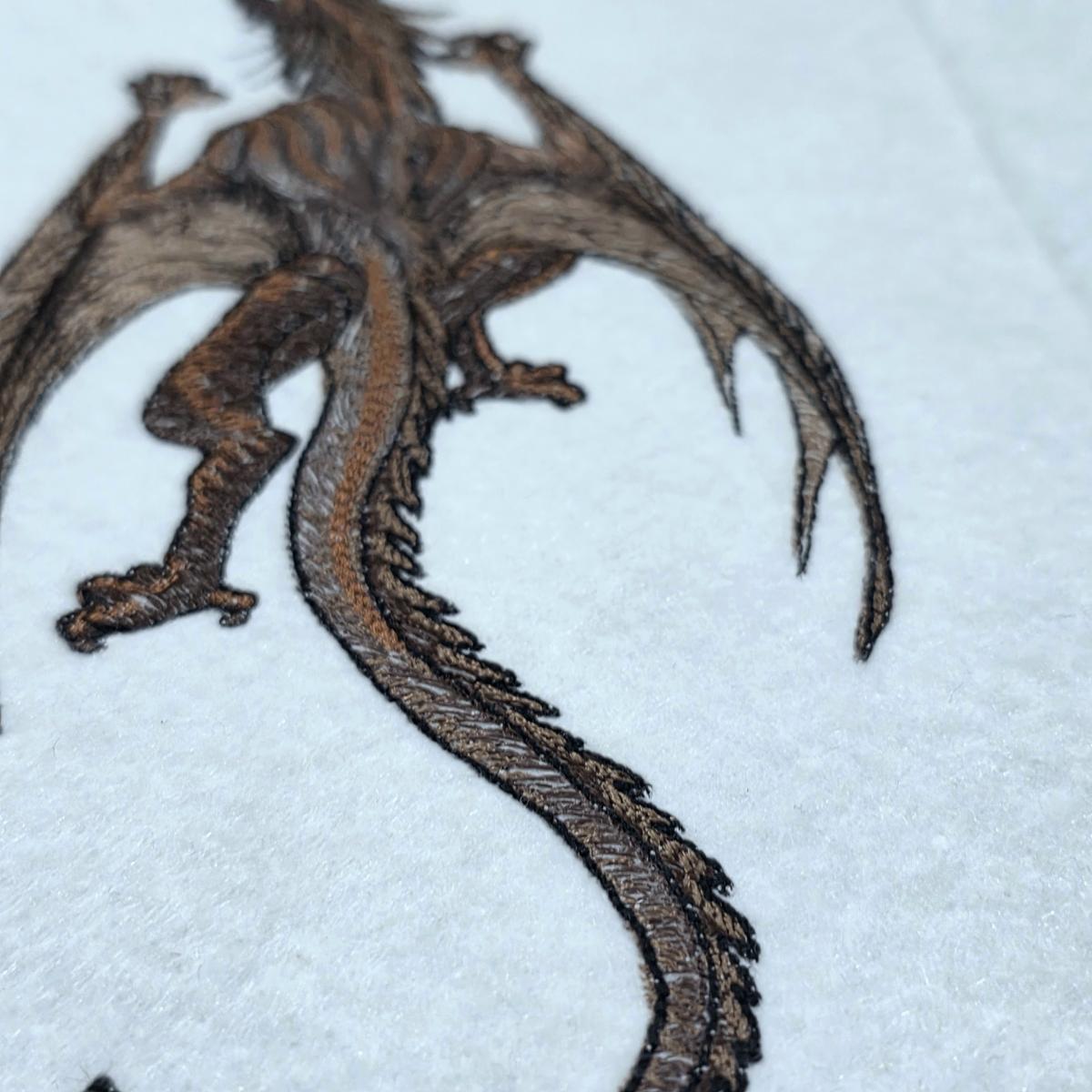 climbing-up-dragon-embroidery-design