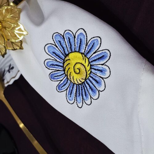 daisy-napkin-corner