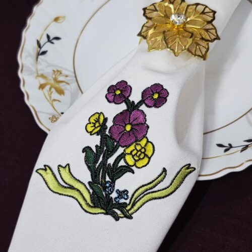 heirloom-wild-flower-napkin-corner