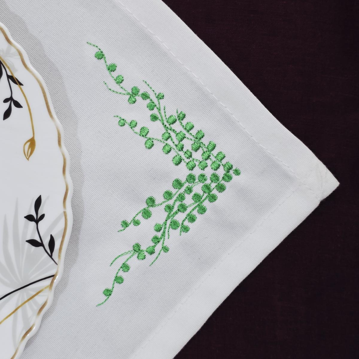 the-string-of-pearls-napkin-corner-embroidery-design