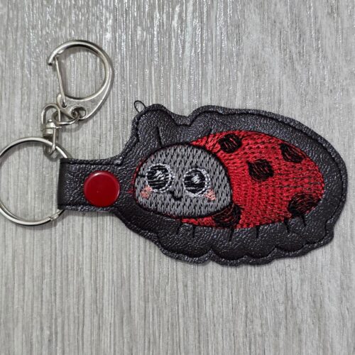 ladybug-snap-tab-embroidery-design