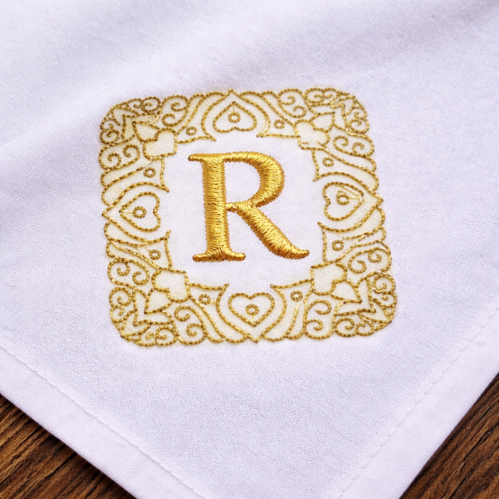 square-frame-monogram-letter-r-embroidery-design