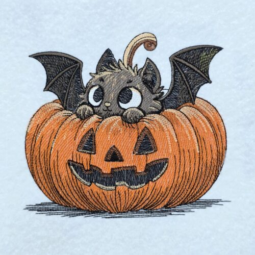 bat-hiding-in-halloween-pumpkin