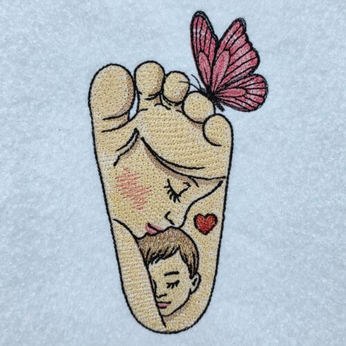 mother-and-baby-footprint-portrait