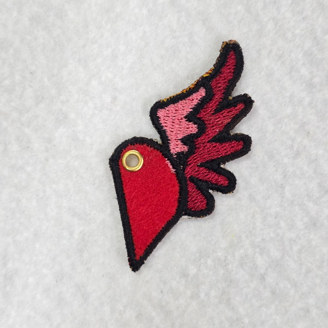 winged-heart-shoe-wing-Machine-Embroidery-Design-(2)