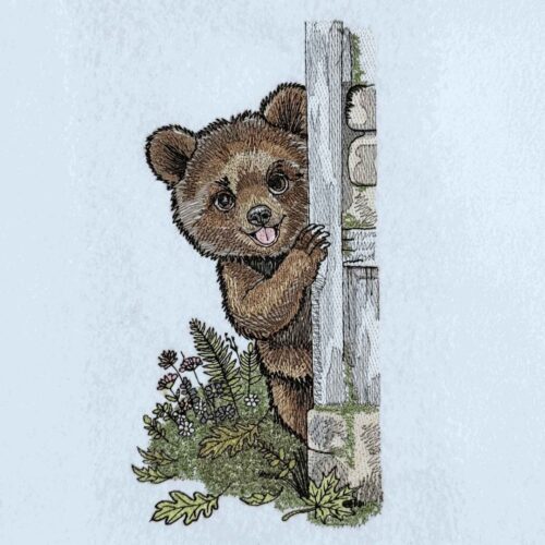 Cozy-Woodland-Peeking-Bear-Machine-Embroidery-Design