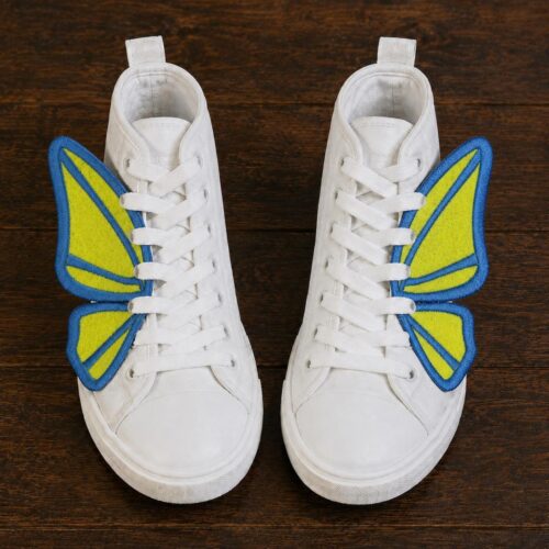 golden-butterfly-ith-shoe-wing