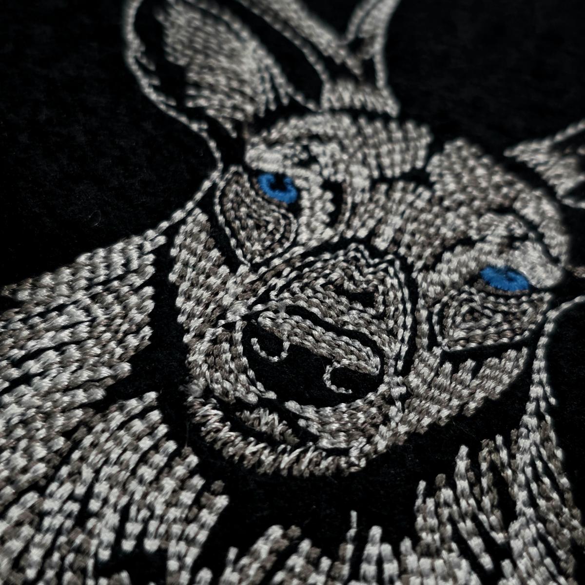 majestic-deer-head-embroidery-design