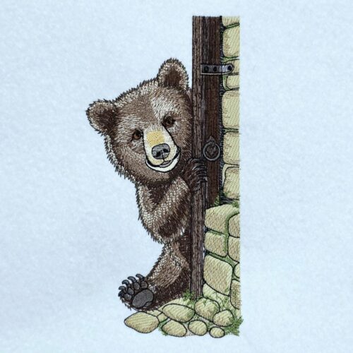 friendly-peeking-brown-bear