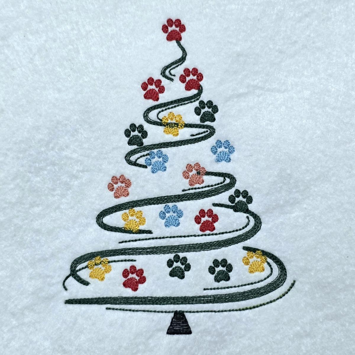 christmas-paw-print-tree