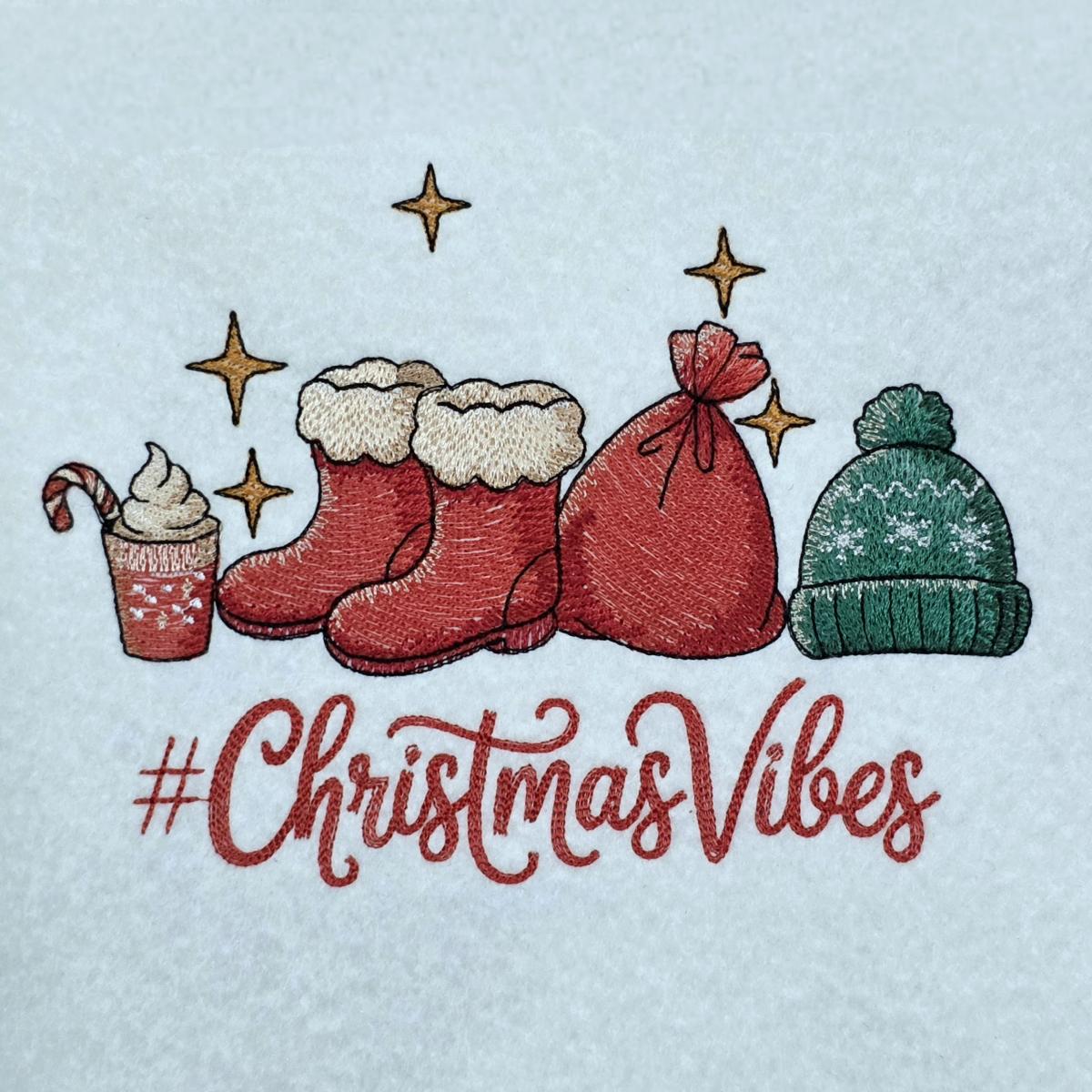 comfy-christmas-vibes-quote