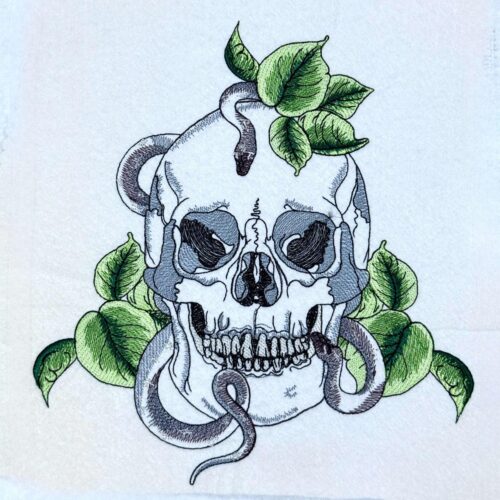 snake-and-ivy-skull
