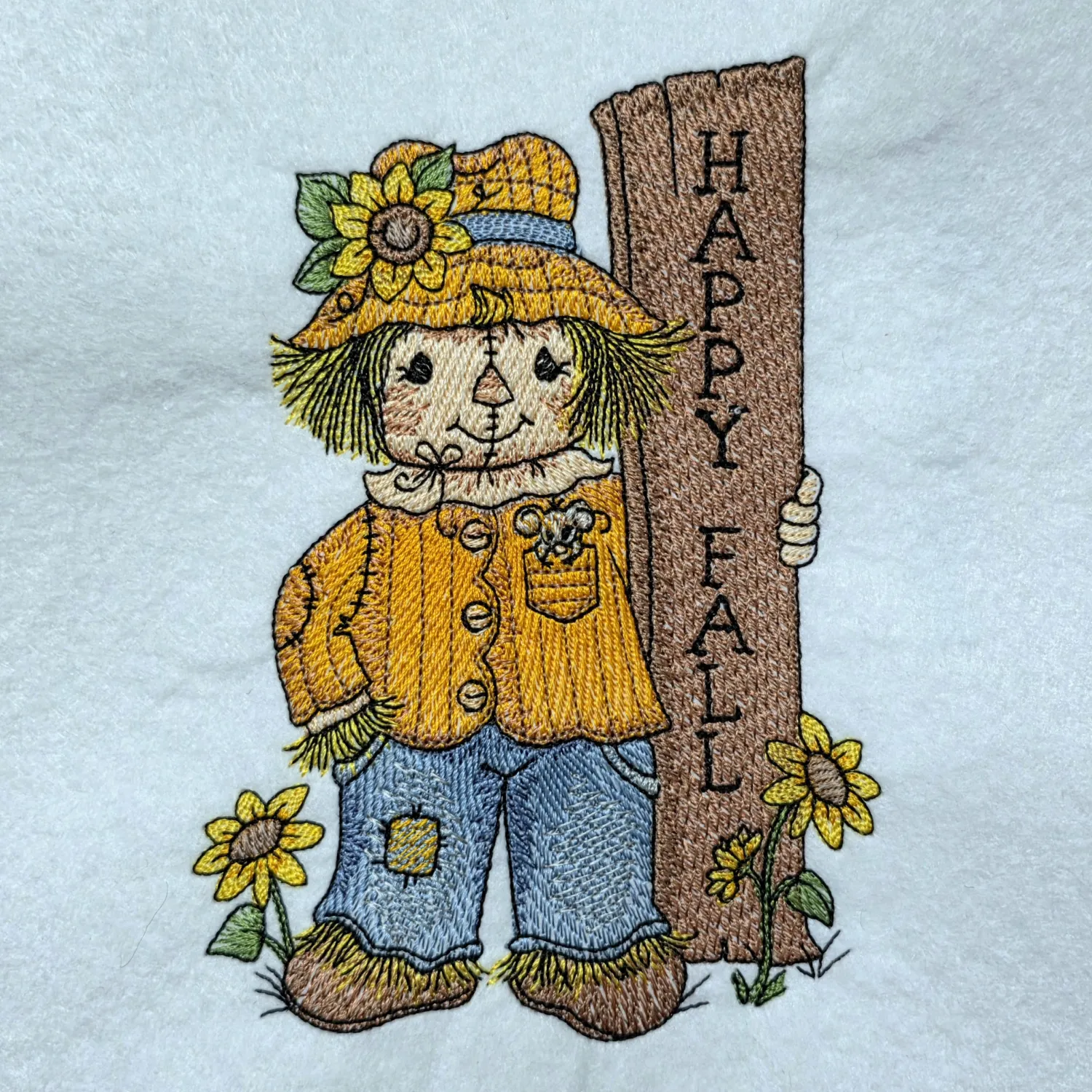 Happy Fall Scarecrow