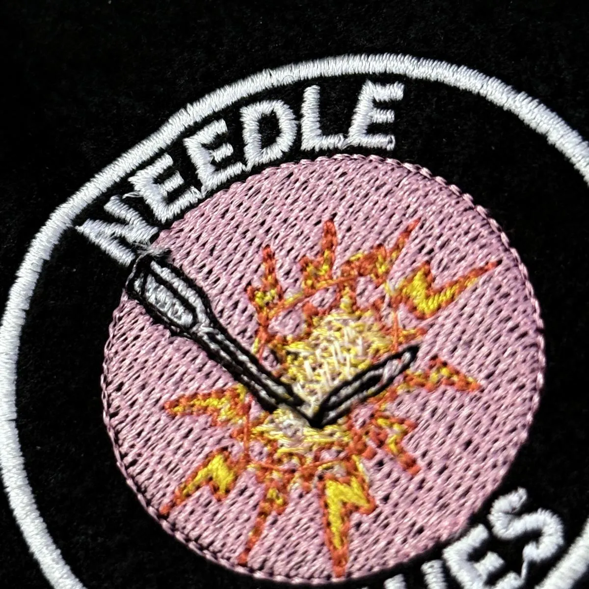 needle-issues-machine-tag-embroidery-design