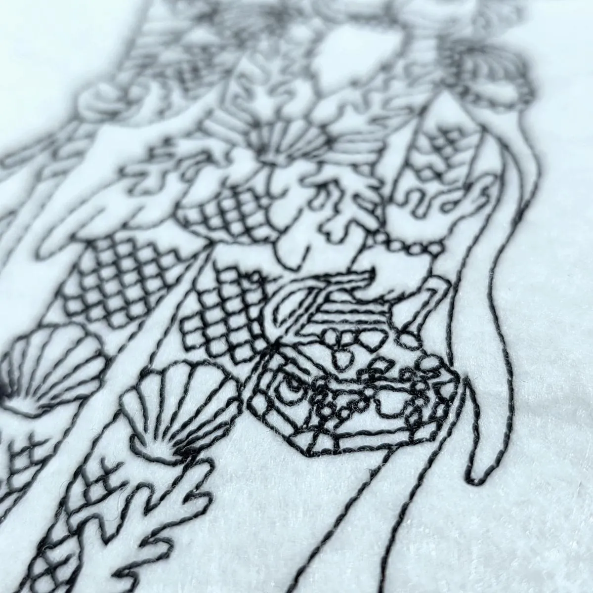 ocean-pirate-nutcracker-line-art-embroidery-design