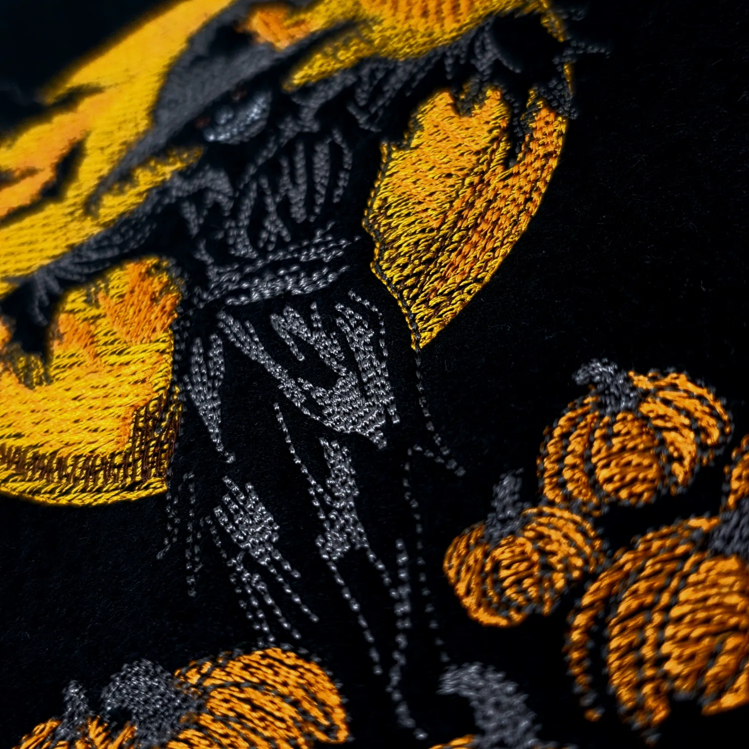 Spooky Scarecrow And Moon embroidery design